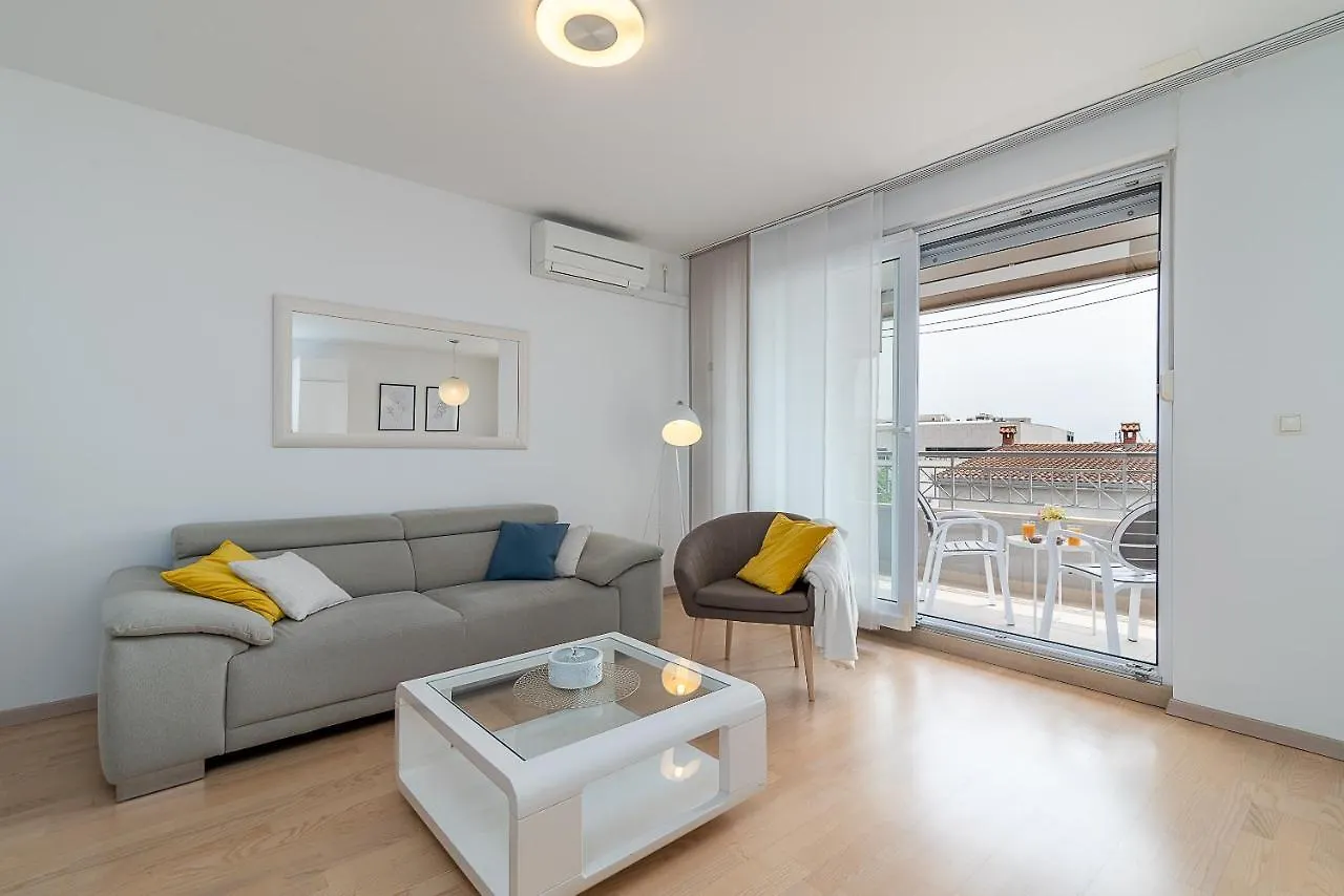 Apartment Apartman Marino Trogir