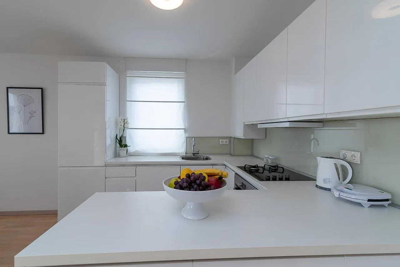 Apartman Marino Trogir 0*,
