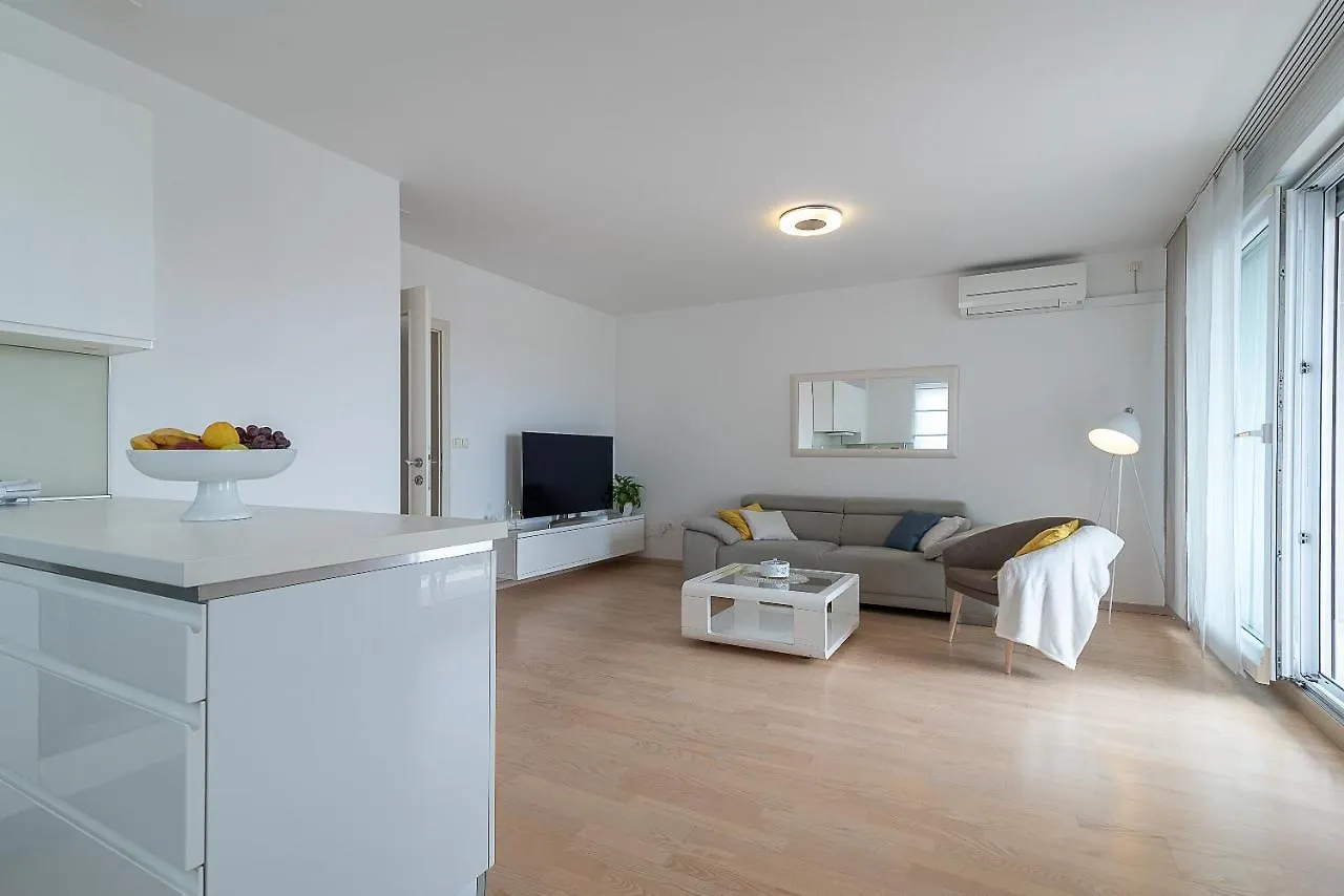 Apartment Apartman Marino Trogir